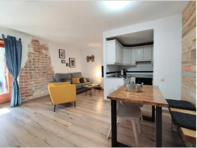 Check-In Casas El Benasques